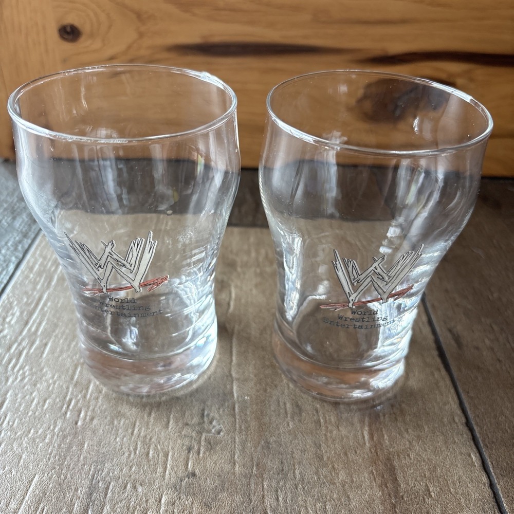 Lot Of 2 WWE Glass World Wrestling Entertainment  Promo Logo Beer Glass Cup 5"